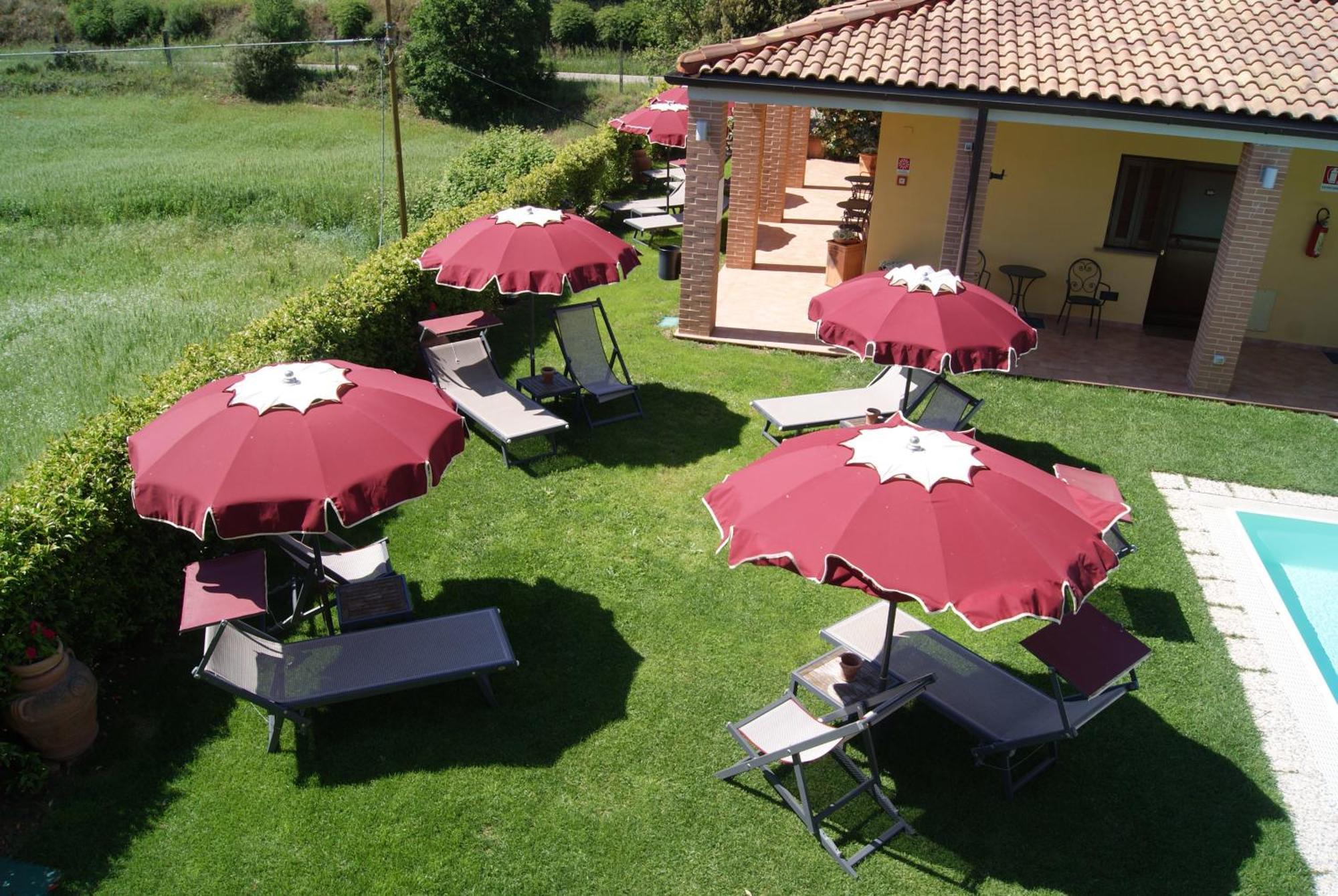 Hotel Ristorante Le Querciolaie Dei Ricci