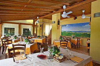 Hotel Ristorante Le Querciolaie Dei Ricci 3*