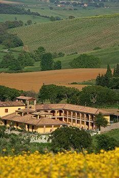 Hotel Ristorante Le Querciolaie Dei Ricci